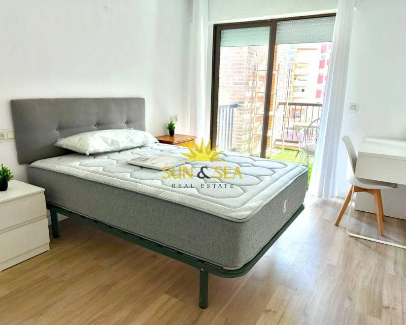 4 camera da letto Appartamento da affittare in Murcia citta - 1.200 € (Rif: 9418994)