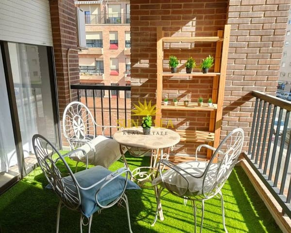 4 bedroom Apartment for rent in Zeneta, Murcia city - € 1,200 (Ref: 9418994)