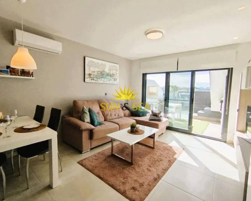 2 bedroom Apartment for rent in Guardamar del Segura with pool - € 2,000 (Ref: 9420515)