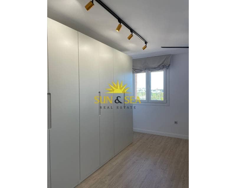 3 makuuhuone Huoneisto vuokrattavana paikassa Alcantarilla - 900 € (Ref: 9421705)