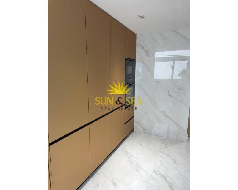 3 makuuhuone Huoneisto vuokrattavana paikassa Alcantarilla - 900 € (Ref: 9421705)