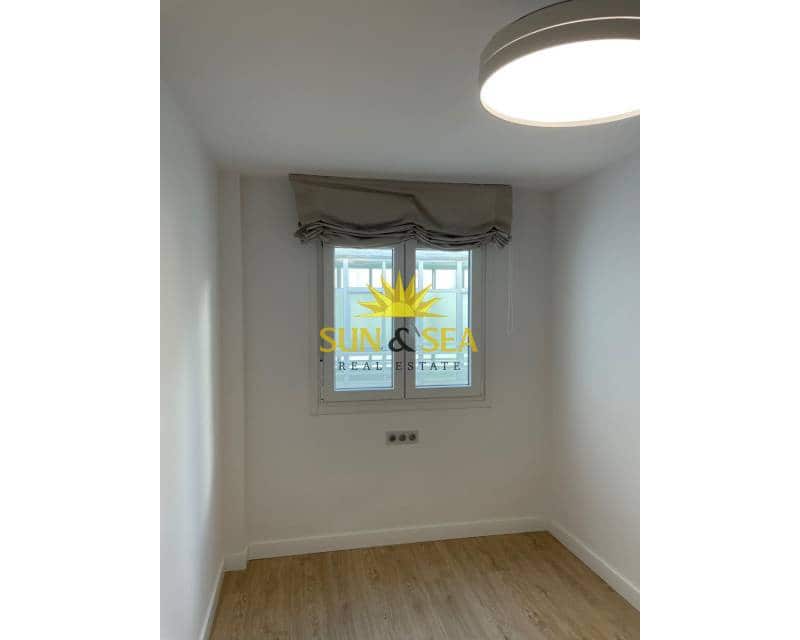 3 makuuhuone Huoneisto vuokrattavana paikassa Alcantarilla - 900 € (Ref: 9421705)