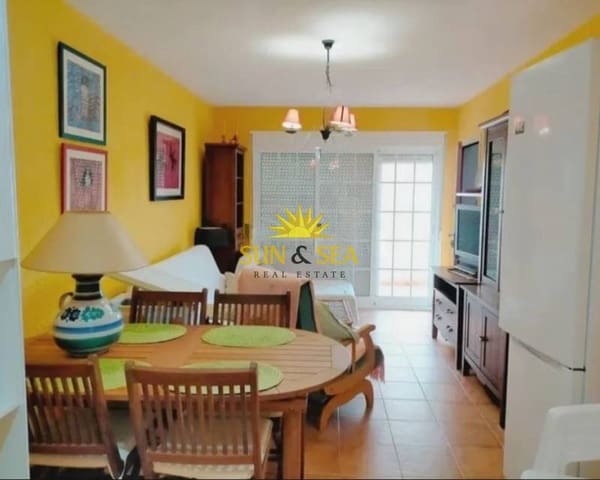 Appartement de 2 chambres à louer à La Manga del Mar Menor avec piscine - 850 € (Ref: 9421709)