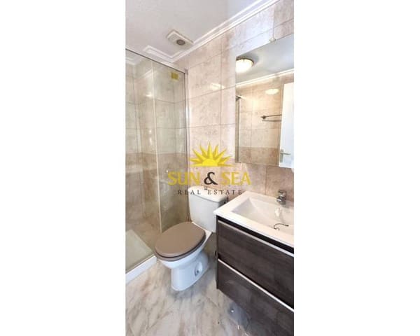 Apartamento de 3 habitaciones en El Chaparral - La Siesta - La Torreta, Torrevieja en venta con piscina - 180.000 € (Ref: 9421711)