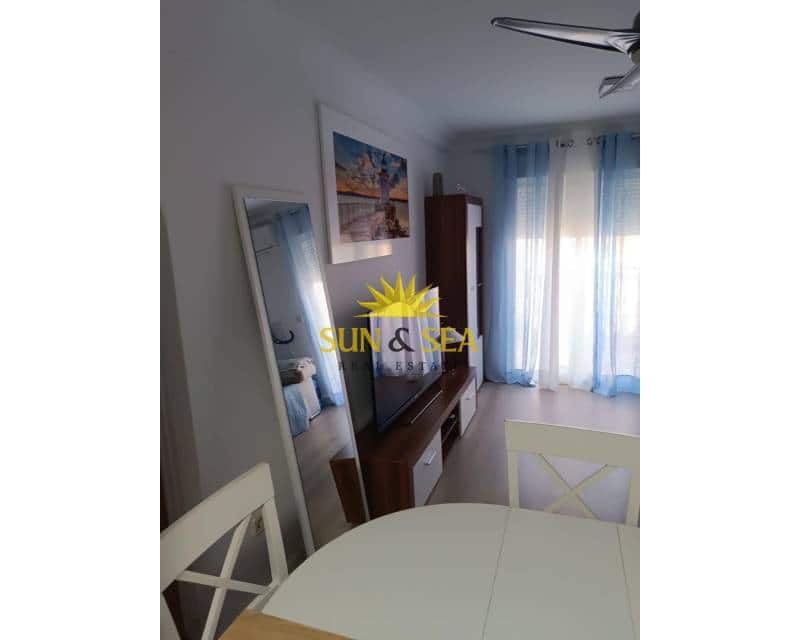 2 quarto Apartamento para arrendar em Playa Honda com piscina garagem - 750 € (Ref: 9425819)