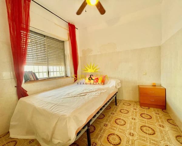 Apartamento Playa de 2 habitaciones en Los Peñascos - El Salero - Los Imbernones, San Pedro del Pinatar en venta - 140.000 € (Ref: 9427573)