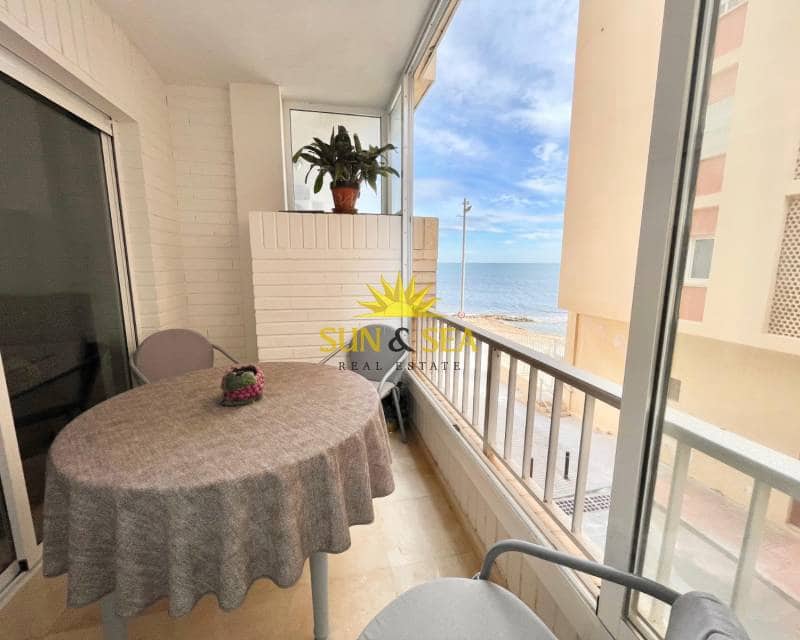 3 sovrum Lägenhet att hyra i Torrevieja - 1 300 € (Ref: 9428712)