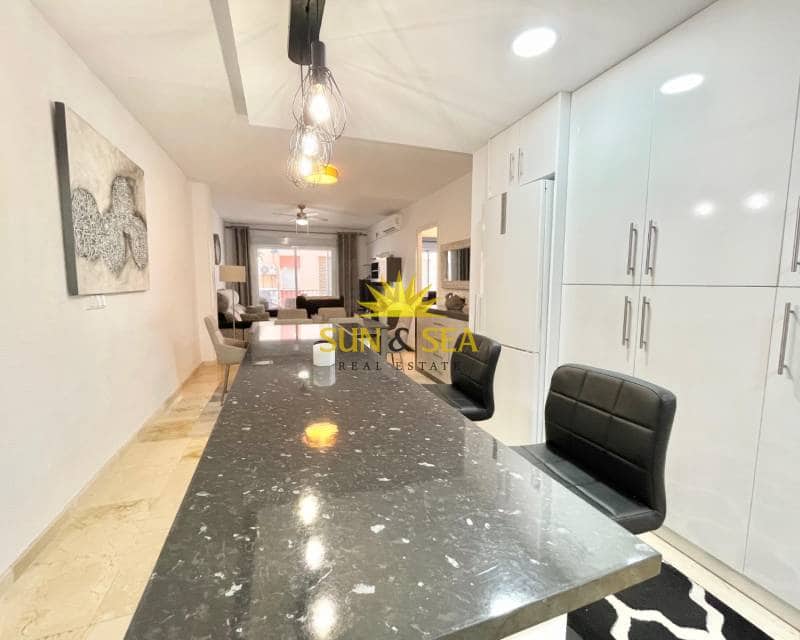 3 sovrum Lägenhet att hyra i Torrevieja - 1 300 € (Ref: 9428712)