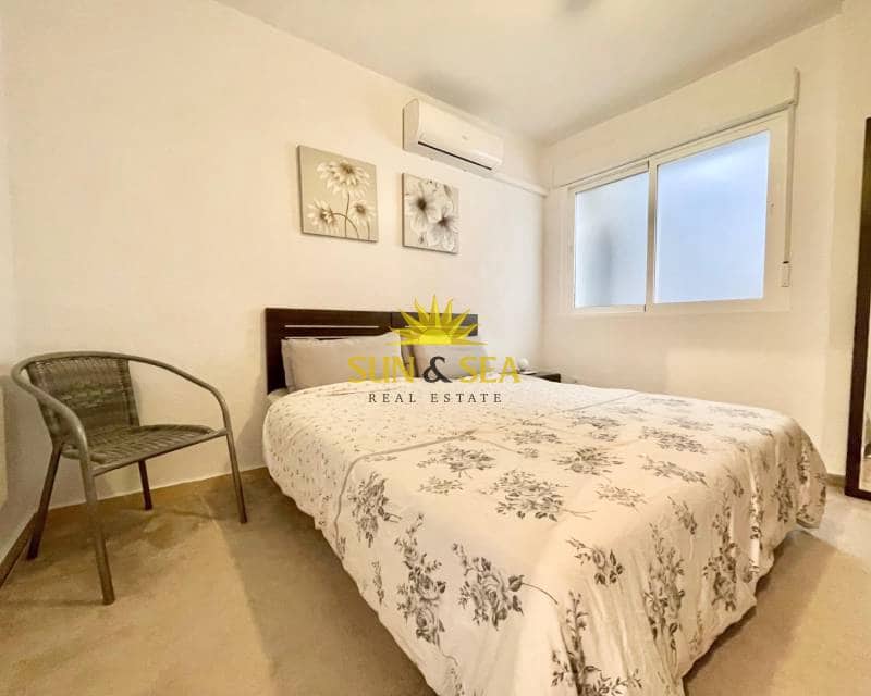 3 sovrum Lägenhet att hyra i Torrevieja - 1 300 € (Ref: 9428712)