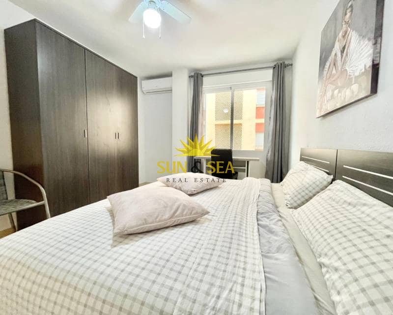 3 sovrum Lägenhet att hyra i Torrevieja - 1 300 € (Ref: 9428712)