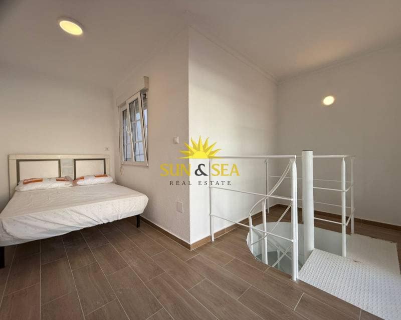 1 bedroom Apartment for rent in Torrevieja - € 700 (Ref: 9431288)