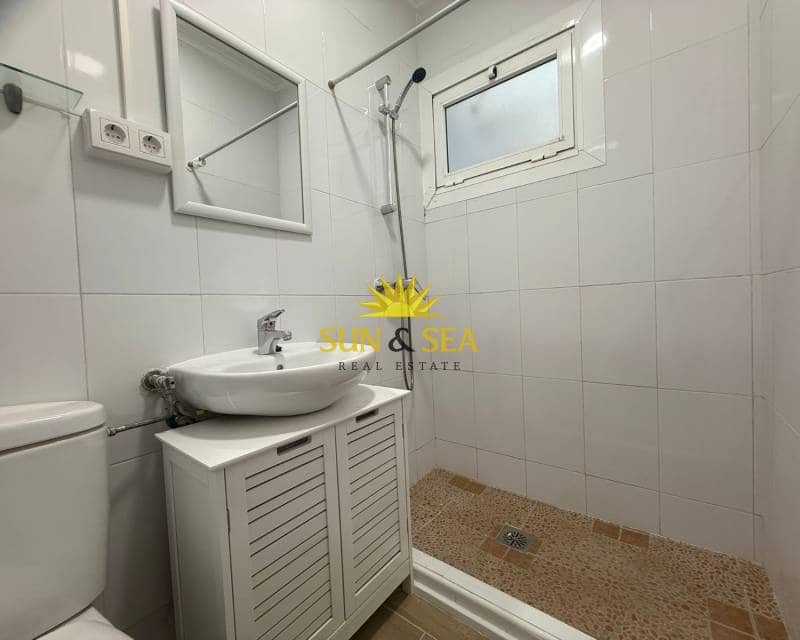 1 bedroom Apartment for rent in Torrevieja - € 700 (Ref: 9431288)