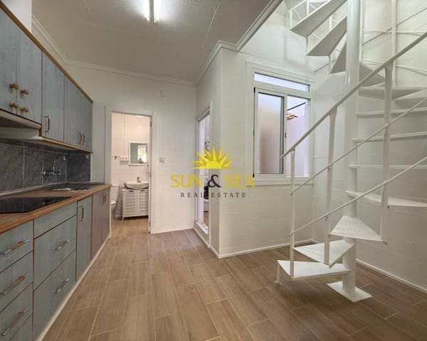 1 bedroom Apartment for rent in Centro, Torrevieja - € 700 (Ref: 9431288)