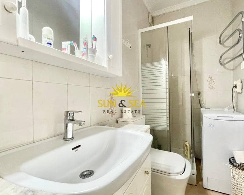 1 makuuhuone Huoneisto vuokrattavana paikassa Torrevieja - 700 € (Ref: 9431843)