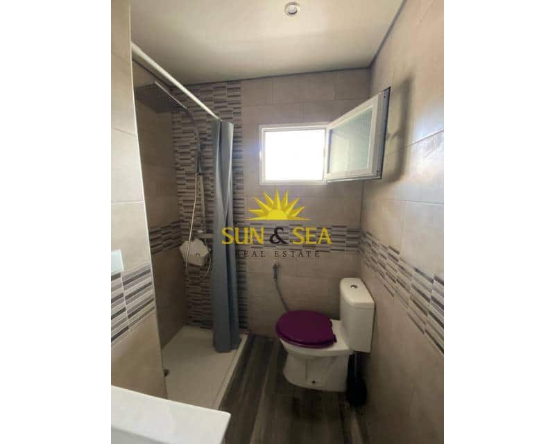 Apartamento de 2 habitaciones en Playa de San Juan en alquiler - 900 € (Ref: 9431845)