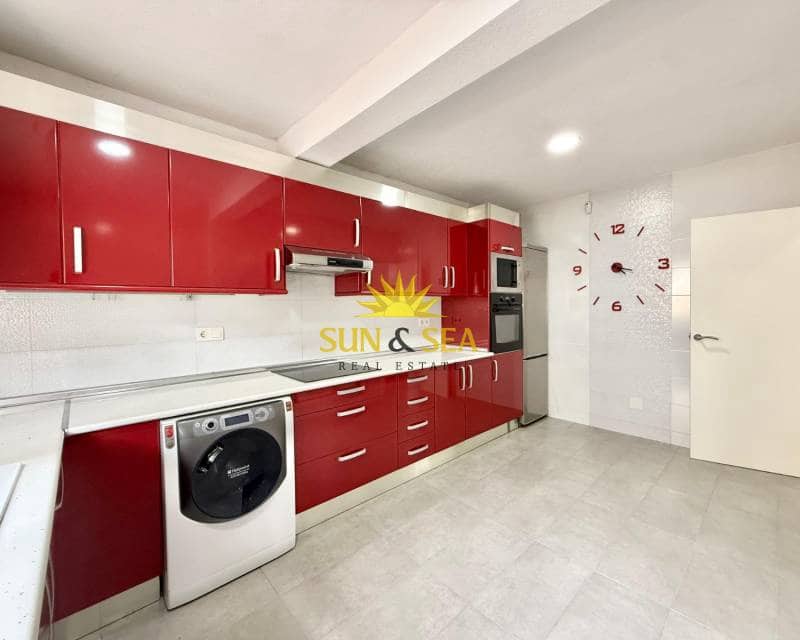 3 bedroom Villa for rent in Los Balcones with garage - € 1,900 (Ref: 9432079)