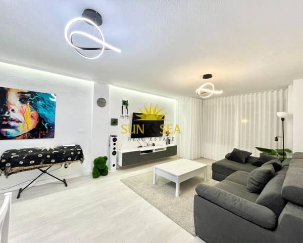 Appartement de 3 chambres à louer à Avenida Habaneras - Curva de Palangre, Torrevieja - 950 € (Ref: 9432081)