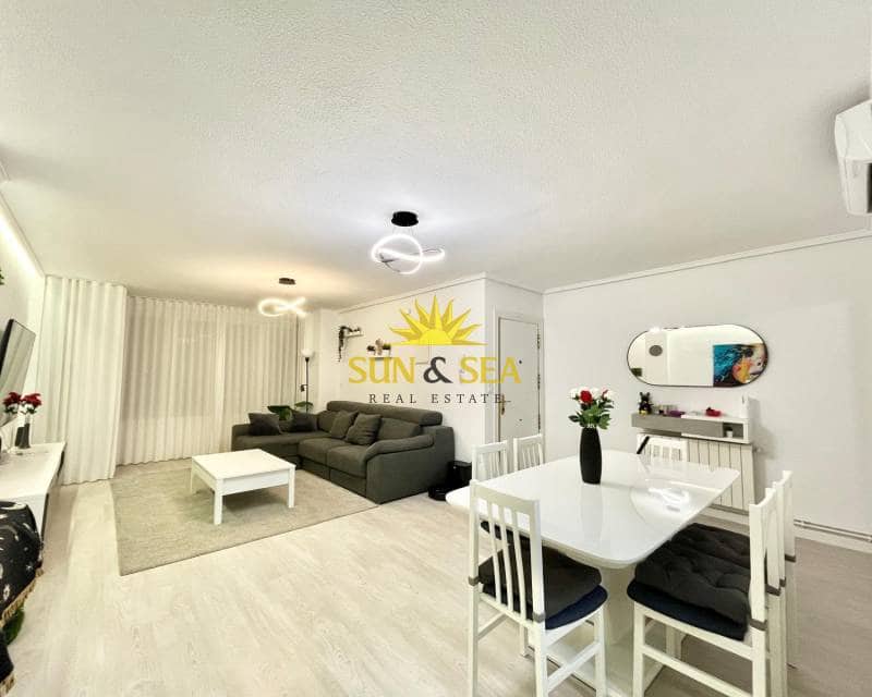 3 soverom Leilighet til leie i Torrevieja - € 950 (Ref: 9432081)