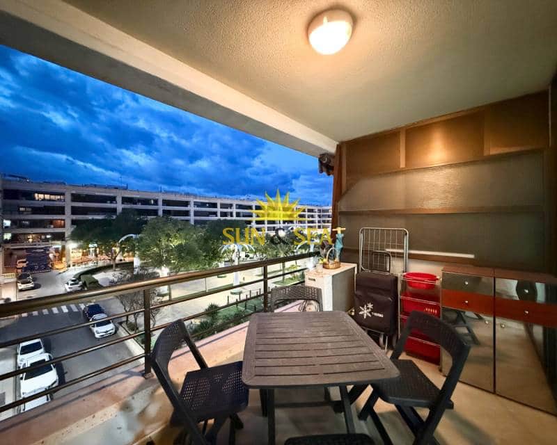 2 Zimmer Apartment zu vermieten in Guardamar del Segura mit Garage - 850 € (Ref: 9432452)