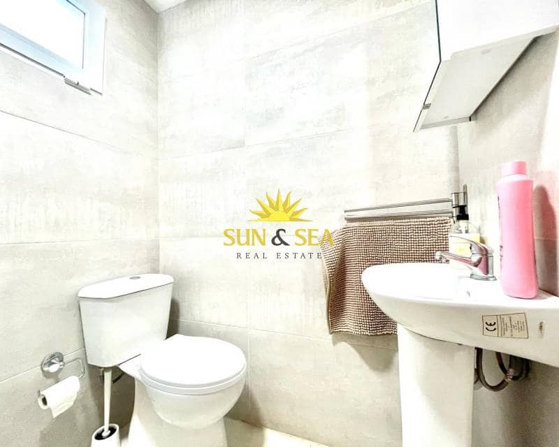 1 bedroom Apartment for rent in Santa Pola - € 900 (Ref: 9432582)