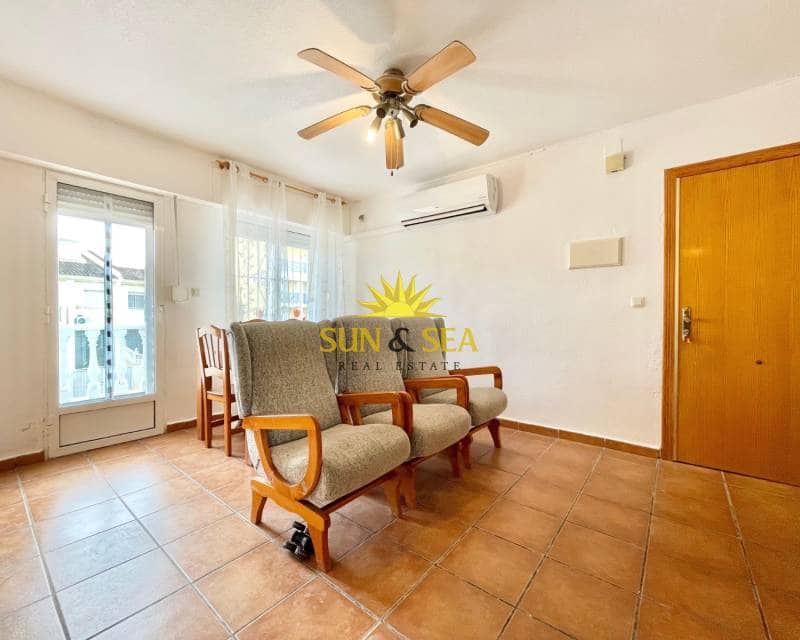 4 sypialnia Apartament do wynajęcia w Torrevieja z basenem - 970 € (Ref: 9432737)