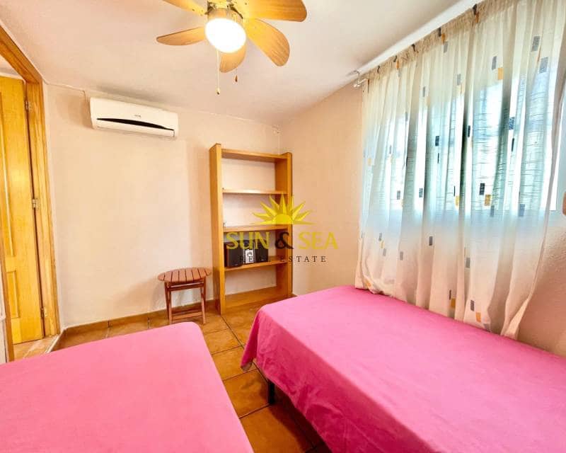 4 sypialnia Apartament do wynajęcia w Torrevieja z basenem - 970 € (Ref: 9432737)