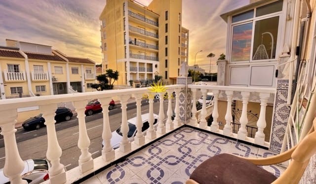 4 makuuhuone Huoneisto vuokrattavana paikassa Playa del Cura, Torrevieja mukana uima-altaan - 1 170 € (Ref: 9432737)
