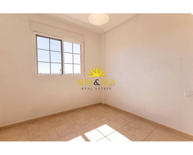 Appartement de 2 chambres à louer à Orihuela avec garage - 700 € (Ref: 9433429)