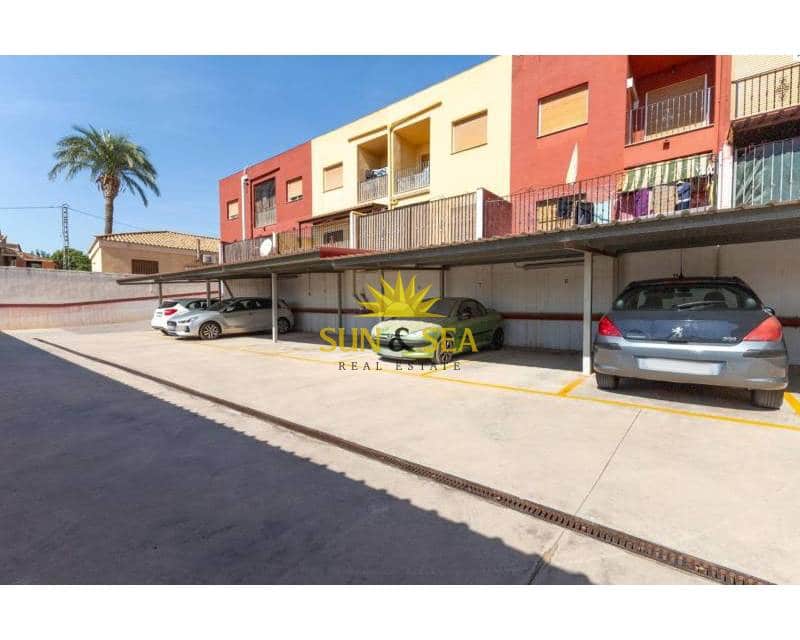 Appartement de 2 chambres à louer à Orihuela avec garage - 700 € (Ref: 9433429)