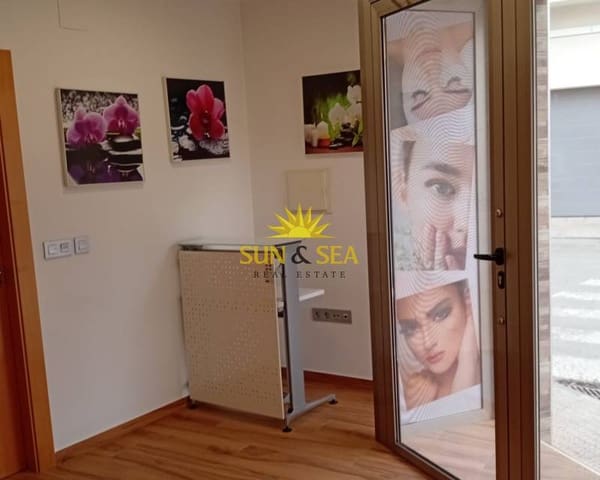 2 soveværelse Erhverv til leje i Cox - € 350 (Ref: 9436483)