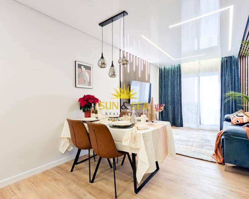 2 makuuhuone Huoneisto myytävänä paikassa Torrevieja - 174 800 € (Ref: 9438716)