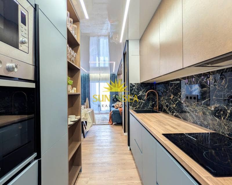 2 makuuhuone Huoneisto myytävänä paikassa Torrevieja - 174 800 € (Ref: 9438716)