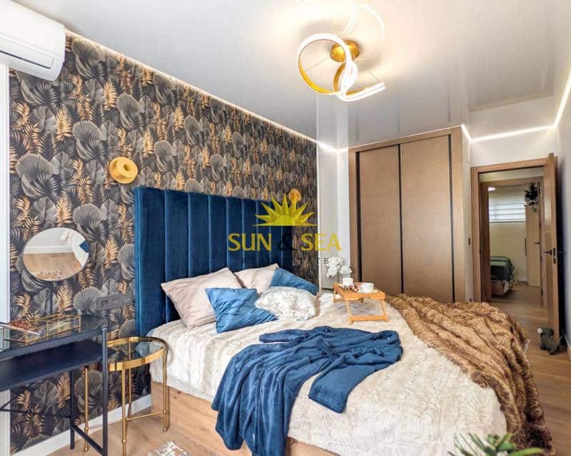 2 makuuhuone Huoneisto myytävänä paikassa Torrevieja - 174 800 € (Ref: 9438716)