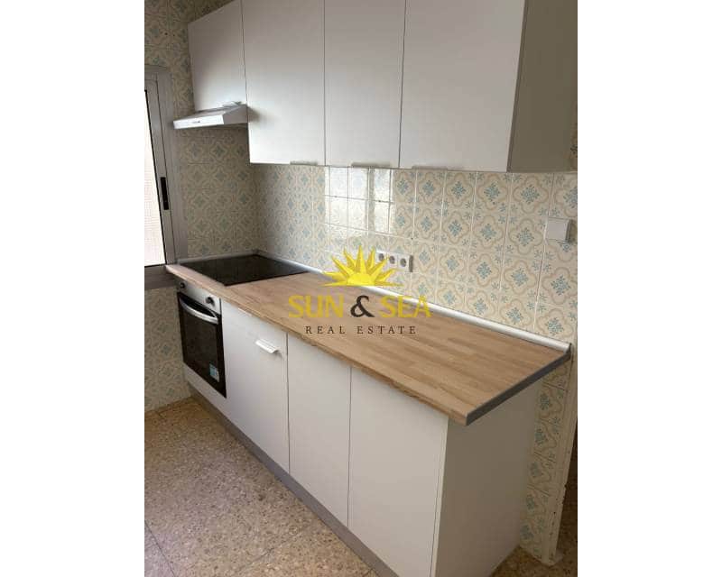 3 sypialnia Apartament do wynajęcia w Kartagena - 700 € (Ref: 9438823)