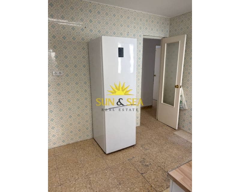 3 sypialnia Apartament do wynajęcia w Kartagena - 700 € (Ref: 9438823)