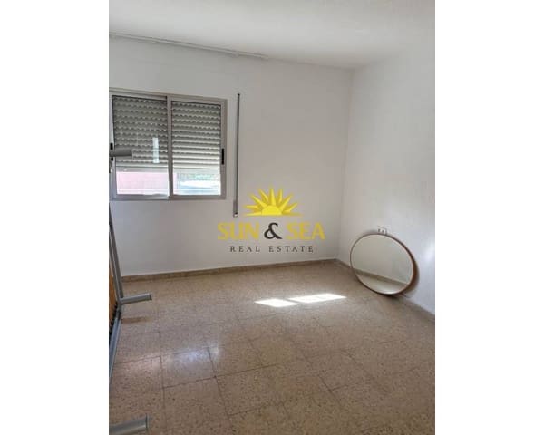 3 bedroom Apartment for rent in Cartagena Ciudad, Cartagena - € 700 (Ref: 9438823)