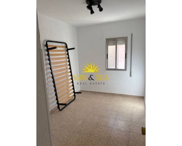 3 bedroom Apartment for rent in Cartagena Ciudad, Cartagena - € 700 (Ref: 9438823)