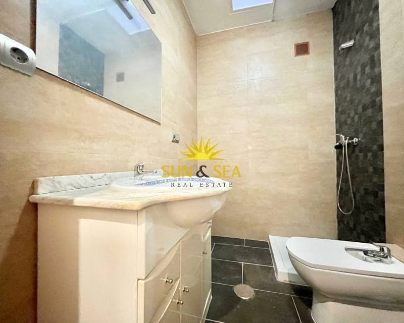 2 soverom Leilighet til leie i Santomera med garasje - € 700 (Ref: 9438954)