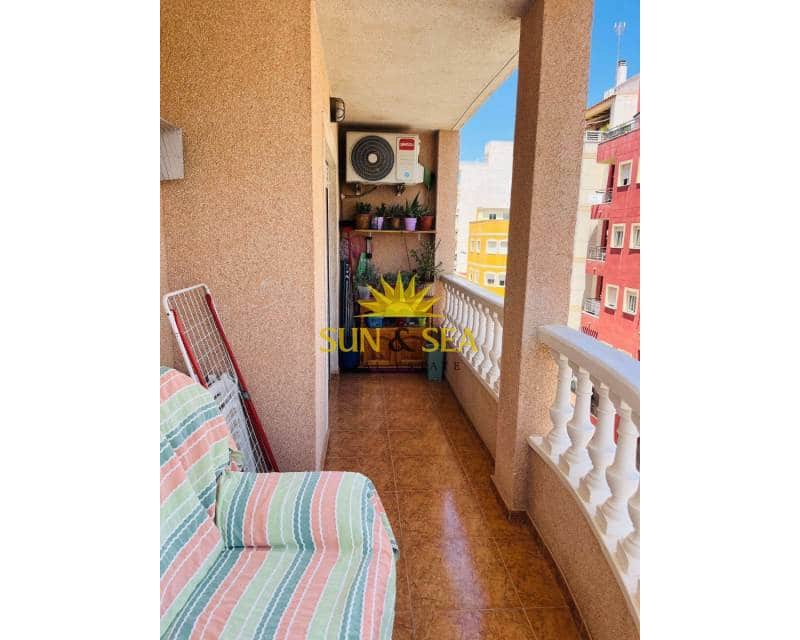 2 camera da letto Appartamento in vendita in Torrevieja - 125.000 € (Rif: 9438956)