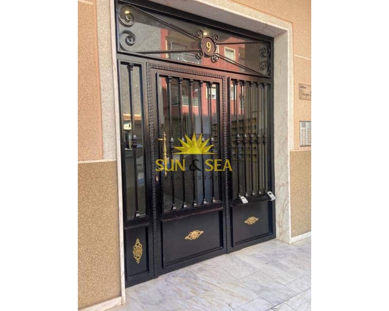 2 camera da letto Appartamento in vendita in Torrevieja - 125.000 € (Rif: 9438956)