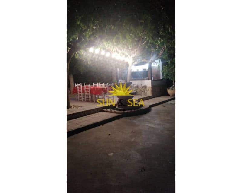 Bungalow de 2 chambres à louer à Elche / Elx avec piscine - 850 € (Ref: 9445441)