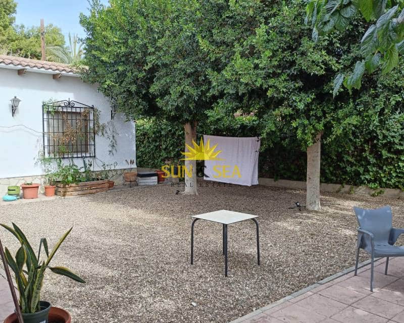 Bungalow de 2 chambres à louer à Elche / Elx avec piscine - 850 € (Ref: 9445441)