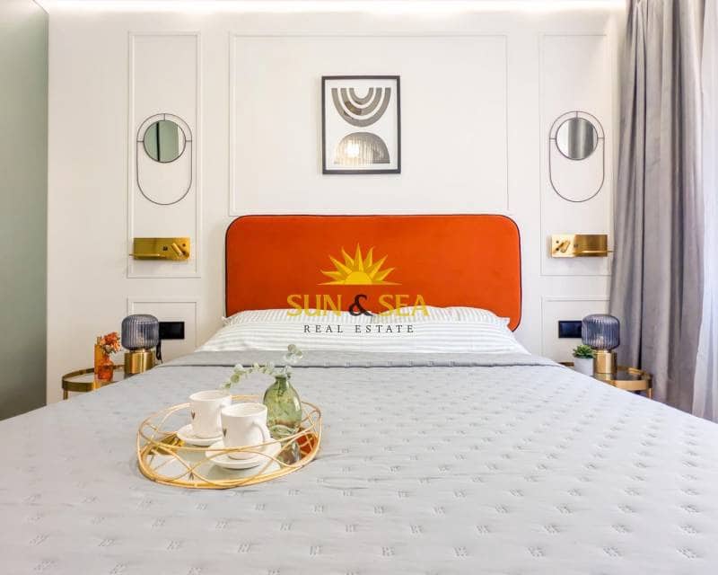 2 makuuhuone Huoneisto myytävänä paikassa Torrevieja - 169 900 € (Ref: 9447041)