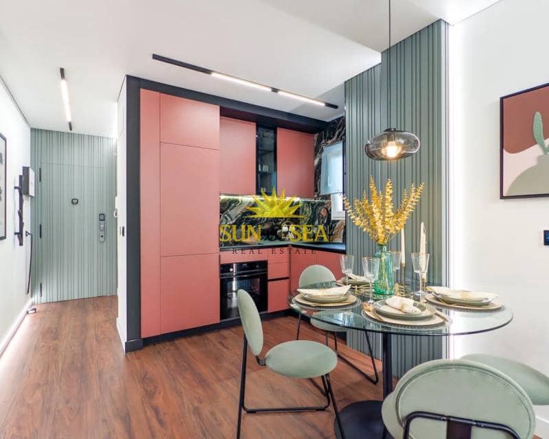 2 makuuhuone Huoneisto myytävänä paikassa Torrevieja - 169 900 € (Ref: 9447041)