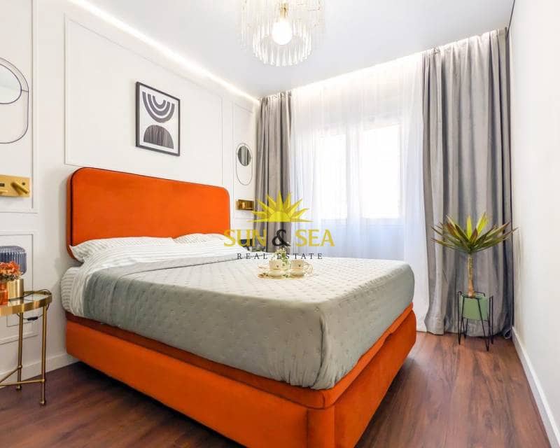 2 makuuhuone Huoneisto myytävänä paikassa Torrevieja - 169 900 € (Ref: 9447041)