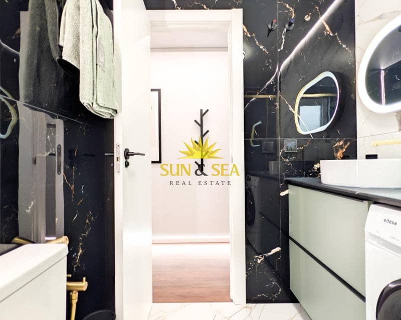 2 makuuhuone Huoneisto myytävänä paikassa Torrevieja - 169 900 € (Ref: 9447041)