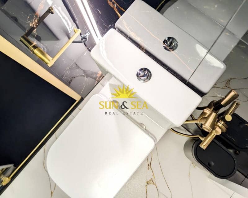 2 makuuhuone Huoneisto myytävänä paikassa Torrevieja - 169 900 € (Ref: 9447041)