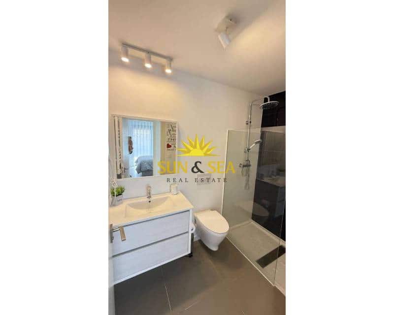 2 sovrum Lägenhet att hyra i Pilar de la Horadada med pool - 1 250 € (Ref: 9447199)