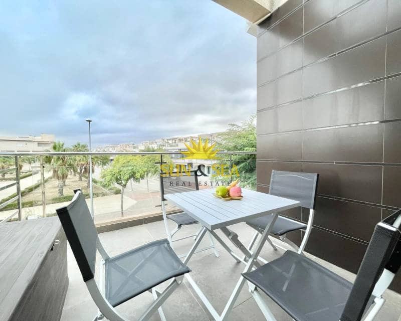 2 quarto Apartamento para arrendar em Pilar de la Horadada com piscina - 1 200 € (Ref: 9447199)