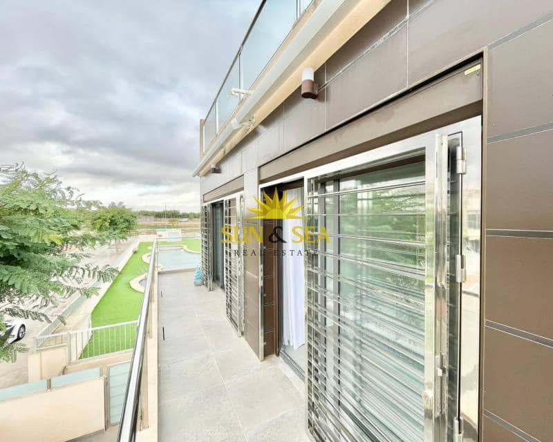 2 quarto Apartamento para arrendar em Pilar de la Horadada com piscina - 1 200 € (Ref: 9447199)